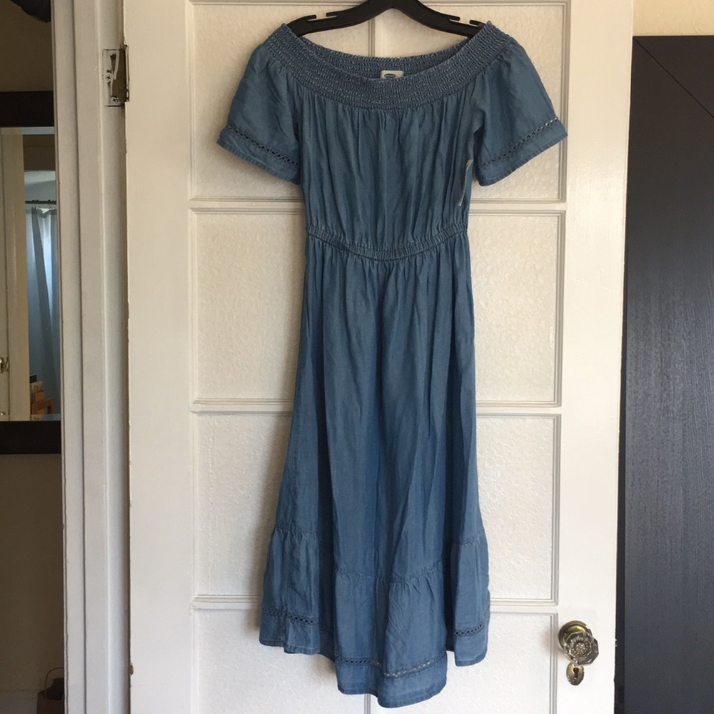 NWT Old Navy off the shoulder dress denim blue